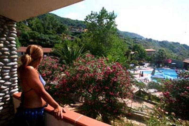 Blue Paradise Villaggio Parghelia Luaran gambar