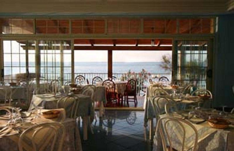 Blue Paradise Villaggio Parghelia Luaran gambar